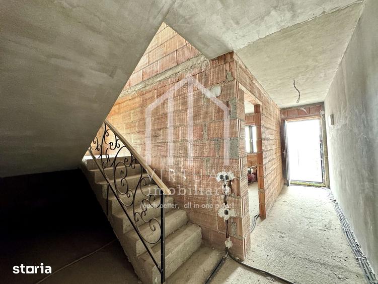 Casă cu 3 camere cu Teren 267 Mp în Cristian