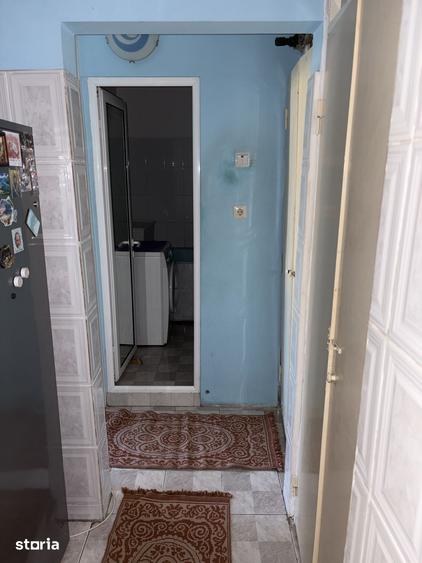 Apartament cu 2 camere decomandat în Exterior Vest