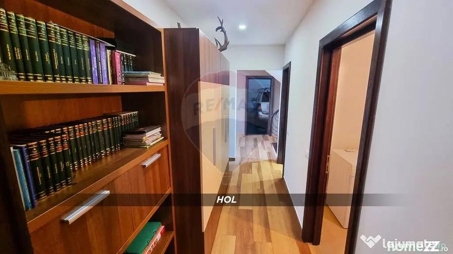 Casă cu 4 camere cu Teren 3657 Mp în Buzești