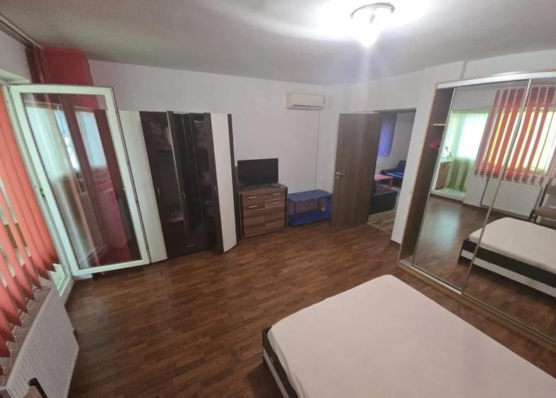 Apartament cu 2 camere decomandat, mobilat în Energia