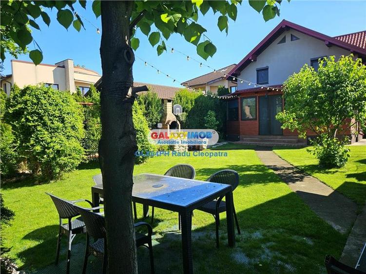 Casă cu 5 camere cu Teren 1000 Mp în Păulești