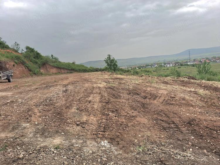 Teren de 1400 mp, în Micești