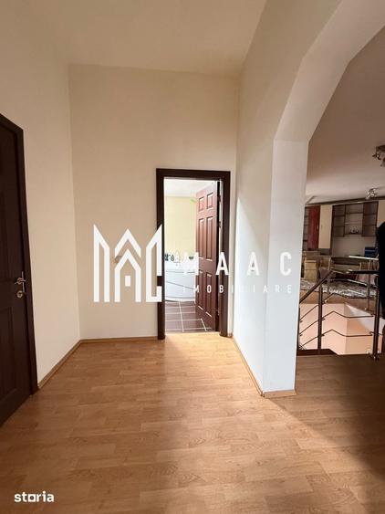 Apartament cu 4 camere în Vasile Aaron