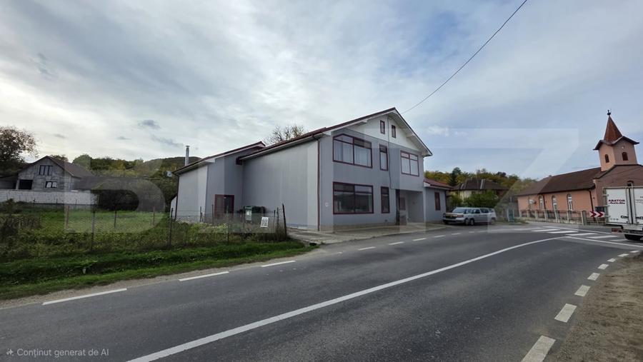 Spațiu comercial, de 308 mp, în Exterior Est
