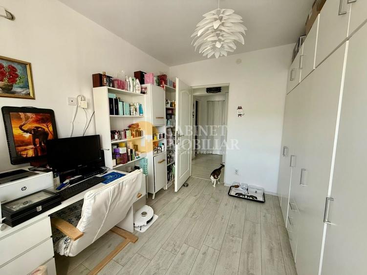Apartament cu 3 camere decomandat, mobilat în Canta