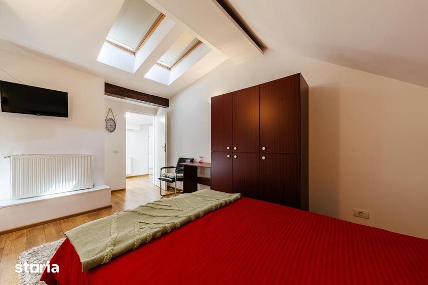 Apartament cu 3 camere decomandat în P-ța Unirii