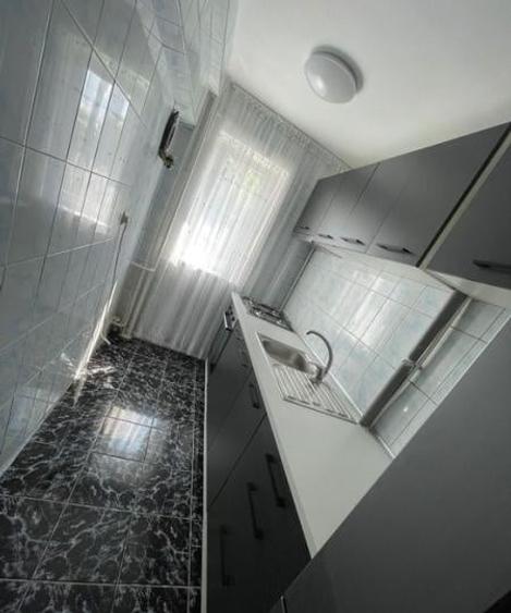 Apartament cu 2 camere semidecomandat, mobilat în Băneasa