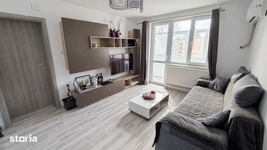 Apartament 3 camere str. Calea Bucuresti, langa scoala nr.10 - 4