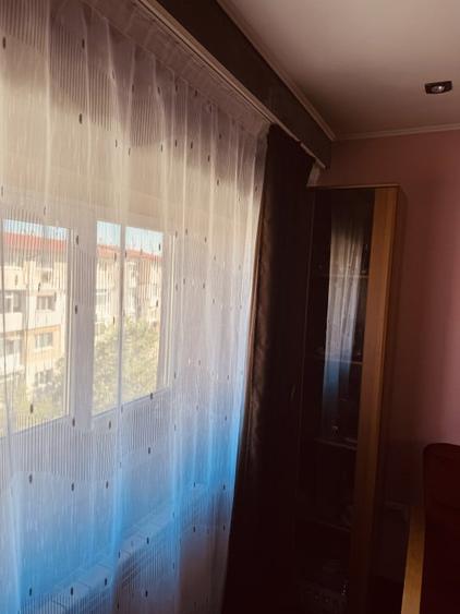 Apartament cu 2 camere decomandat în Micro 21