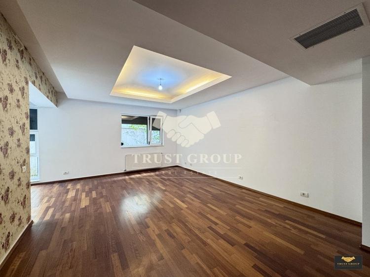 Apartament cu 3 camere decomandat în Șoseaua Nordului