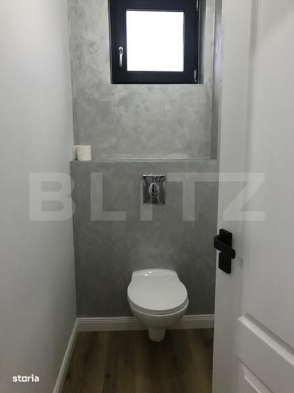 Casă cu 4 camere cu Teren 400 Mp în Valea