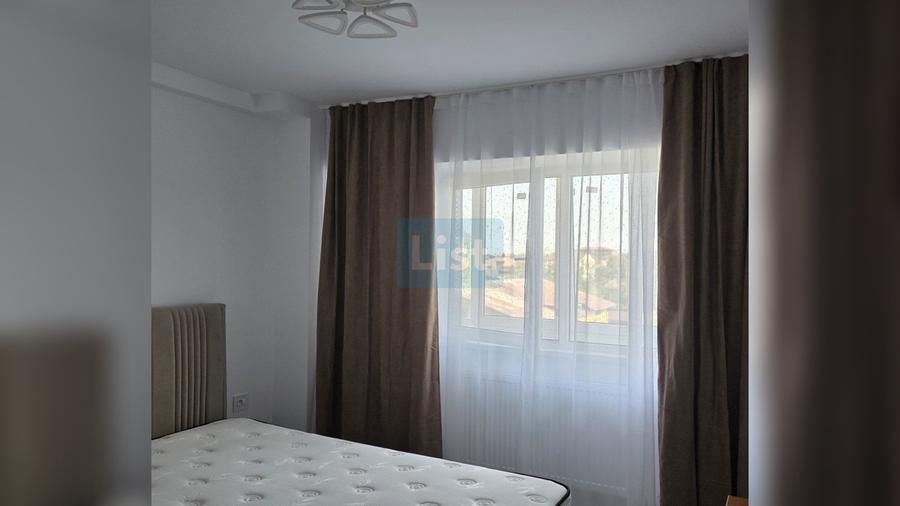Apartament cu 3 camere semidecomandat, mobilat în P-ța Gorjului