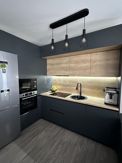Apartament exclusivist cu panoramă superbă3 camere 2 balcoane. - 6