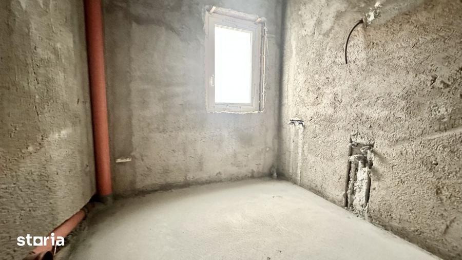Apartament cu 3 camere decomandat în Moșnița Nouă