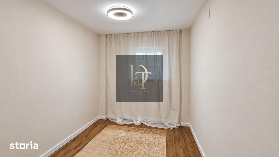 Apartament cu 3 camere decomandat în Astra