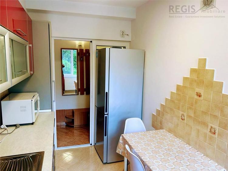 Apartament cu 2 camere semidecomandat în Central