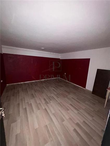 Birou, de 55.5 mp, în Mehala