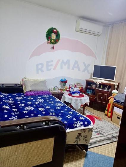 Apartament cu 2 camere decomandat în Aviatorilor