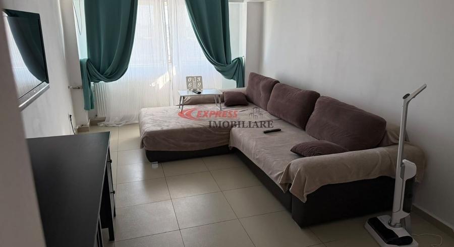 Apartament cu 3 camere decomandat în Dristor