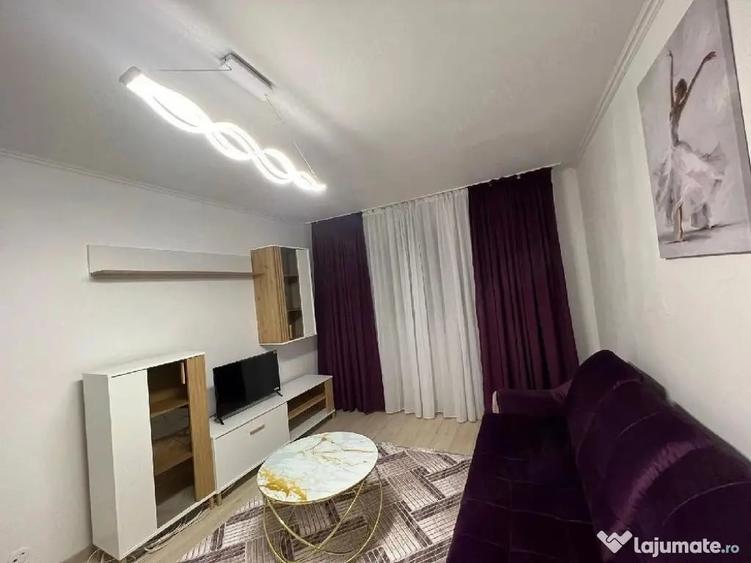 Apartament cu 3 camere decomandat în Iancului