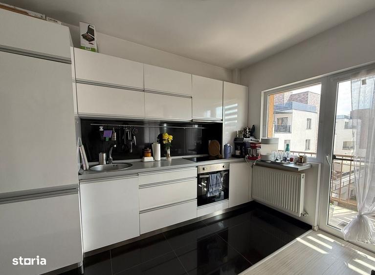 Apartament la etaj intermediar cu parcare, Carmen Silva - 6