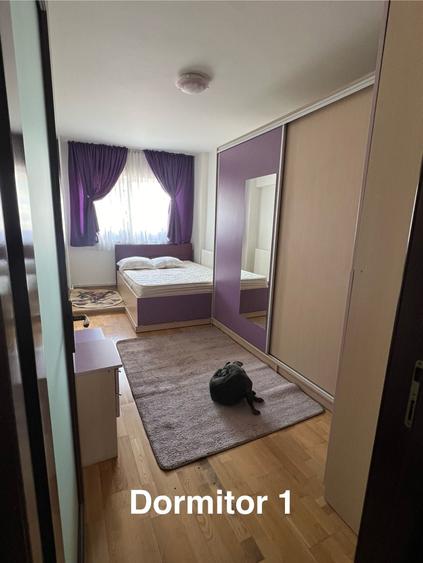Apartament cu 3 camere decomandat în Central