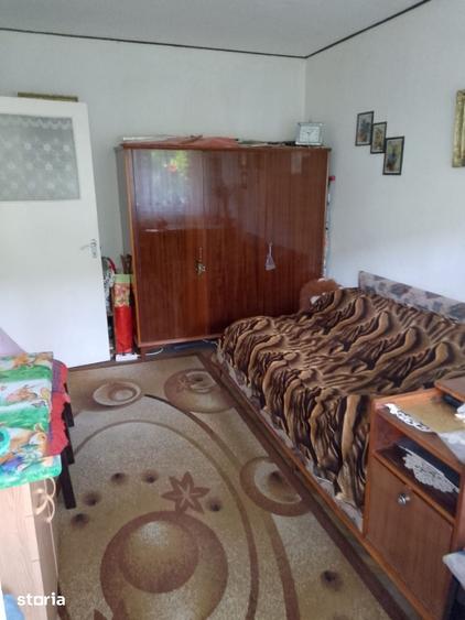 Apartament cu 2 camere semidecomandat în Hipodrom