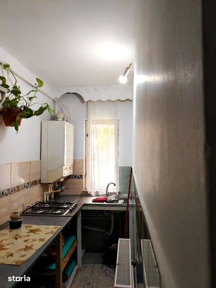 Garsoniera 27mp zona Unitatea Militara mobilata 31.700eur neg - 8