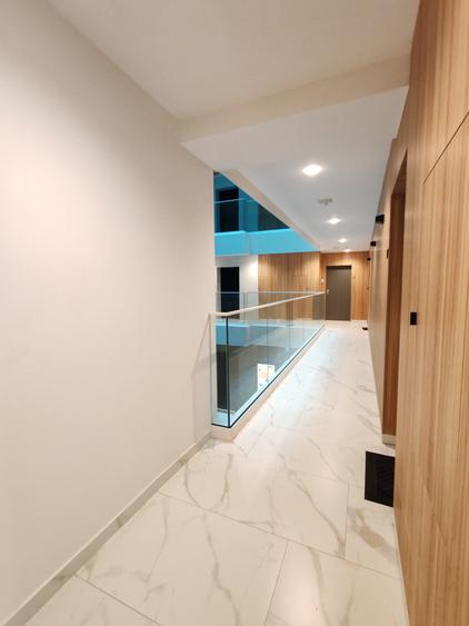 Apartament cu 2 camere semidecomandat în Sisești