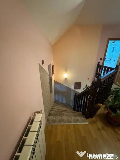 Casă cu 4 camere cu Teren 500 Mp în Rădăuți