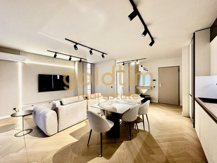 Apartament cu 3 camere decomandat, mobilat în Iancu Nicolae