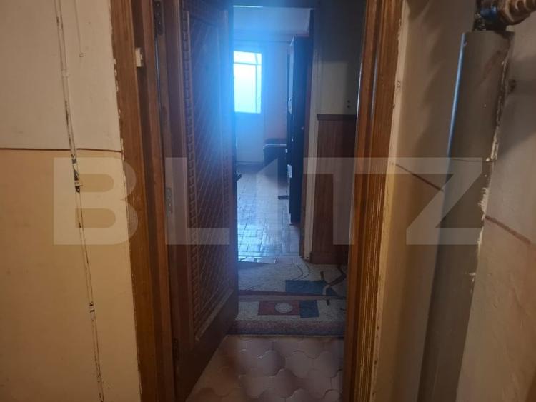 Apartament 3 camere, 65 mp, zona Găești - 8