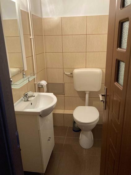 Apartament cu 3 camere decomandat în 1 Decembrie 1918