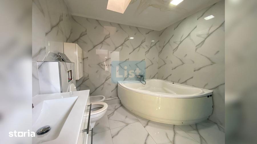 Apartament cu 4 camere în Central
