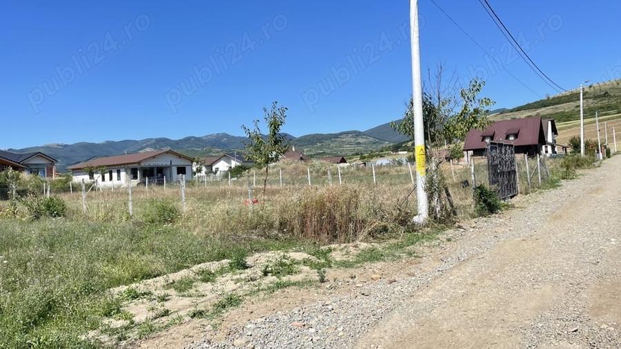 Teren de 1020 mp, în Ighiu