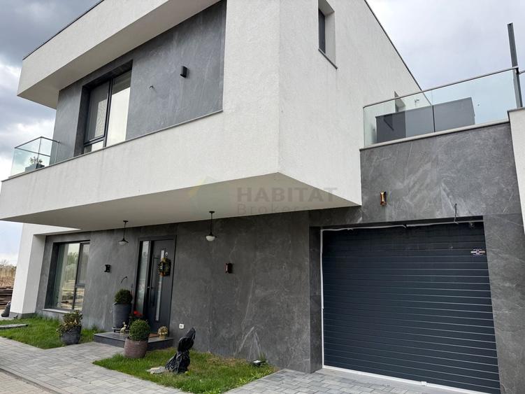 Casă individuală cu 6 camere cu Piscina în Tunari