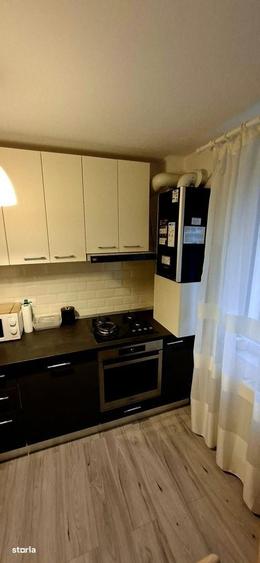 Apartament cu 3 camere decomandat în Negru Vodă