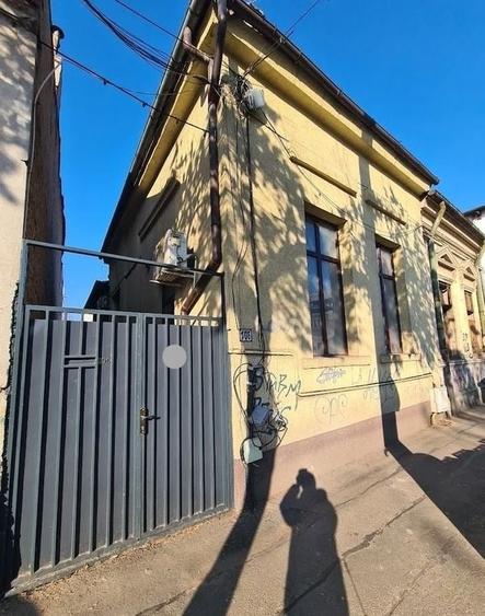 Casă individuală cu 3 camere cu Teren 360 Mp în Gara de Nord