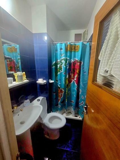 Apartament cu 3 camere decomandat în Noua
