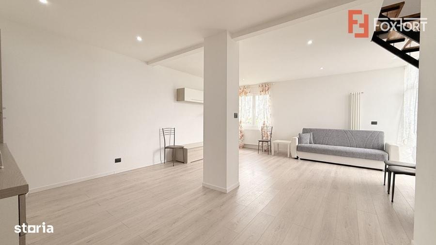 Apartament cu 3 camere semidecomandat în Ghiroda