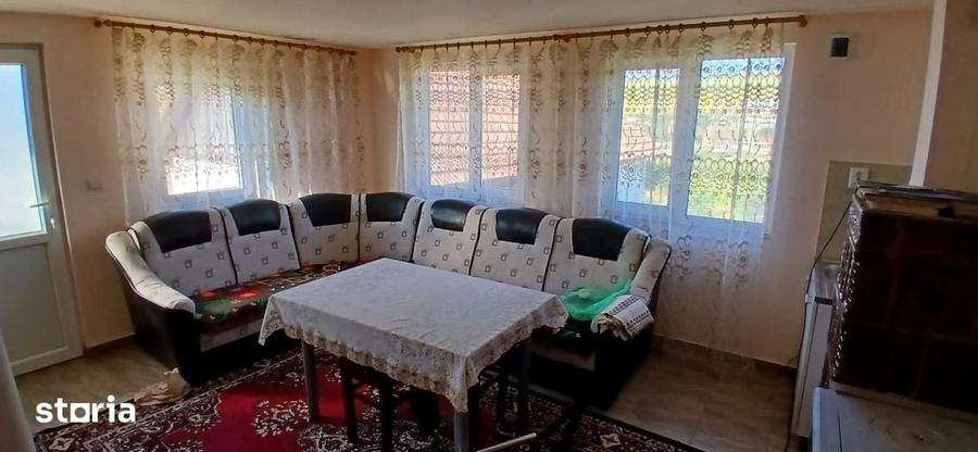 Casă cu 2 camere cu Teren 1113 Mp în Iris