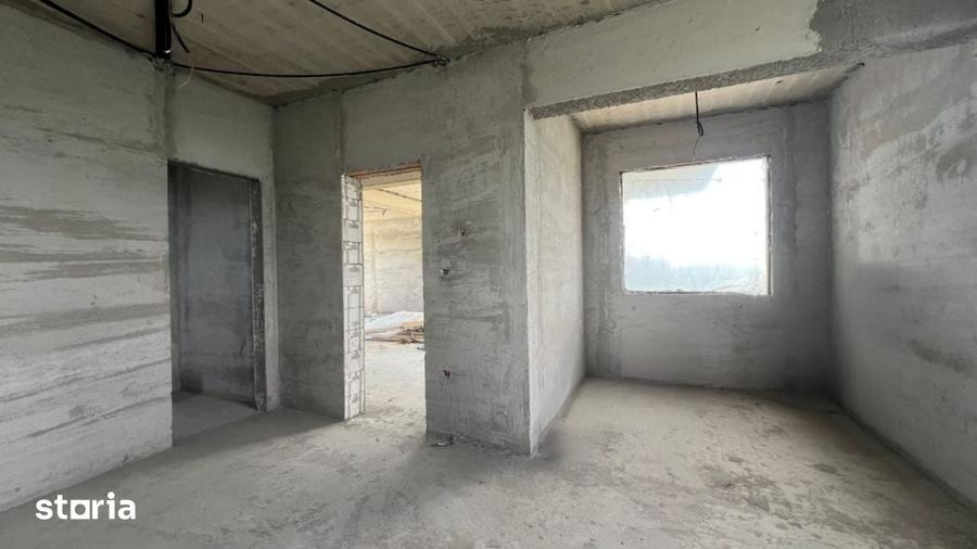 Casă cu 4 camere cu Teren 569 Mp în Șofronea