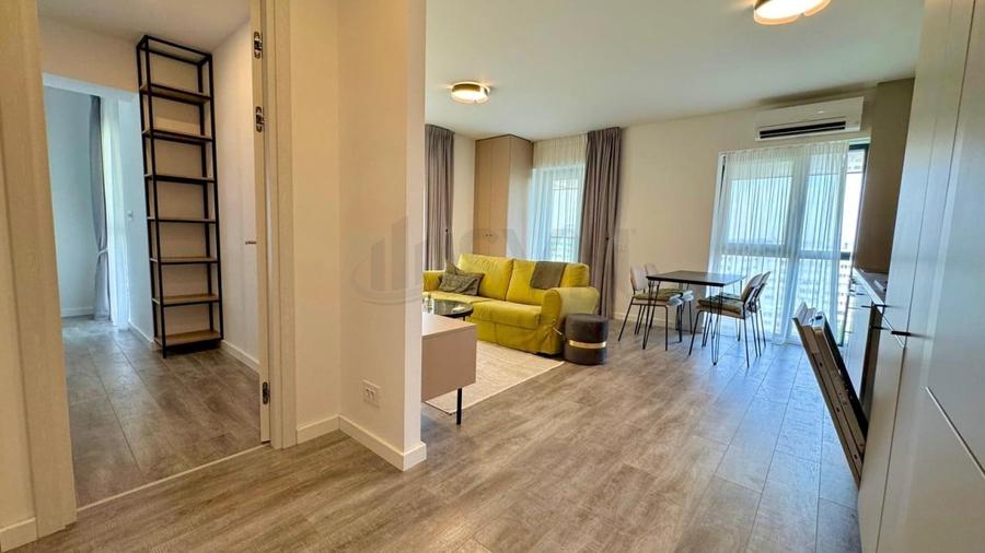 Apartament cu 2 camere semidecomandat, mobilat în P-ta Presei Libere