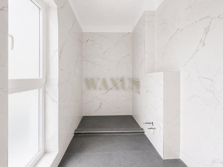 Duplex cu 5 camere cu Canalizare în Florești