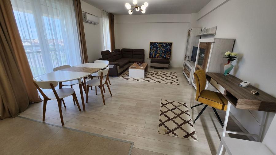 Apartament cu 2 camere decomandat, mobilat în Aradului