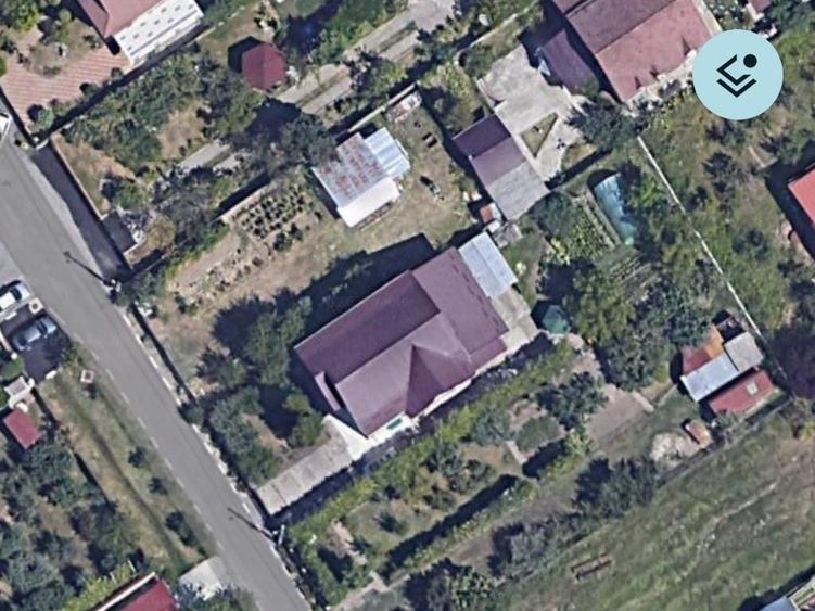Teren de 530 mp, în Pădureni