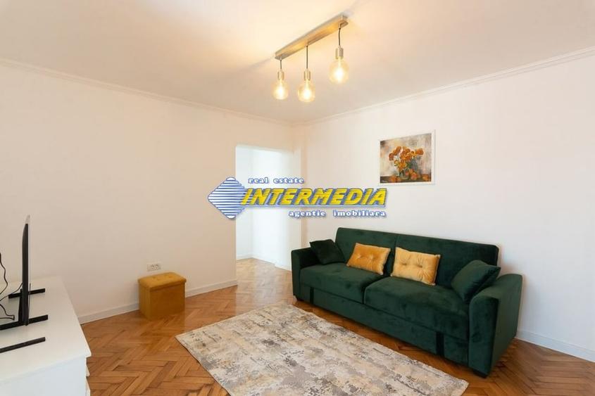 Apartament cu 2 camere decomandat, mobilat în Central — fotografia 1
