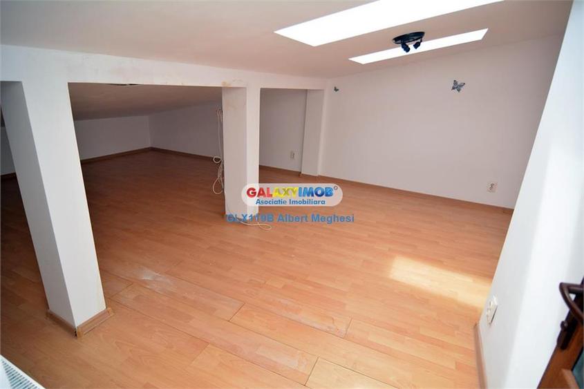 Apartament cu 3 camere decomandat, mobilat în Prelungirea Ghencea