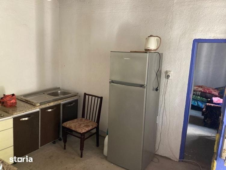 Casă cu 3 camere cu Teren 60 Mp în Petroșani