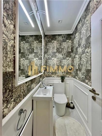 Casă individuală cu 7 camere cu Teren 800 Mp în Sfântu Ilie